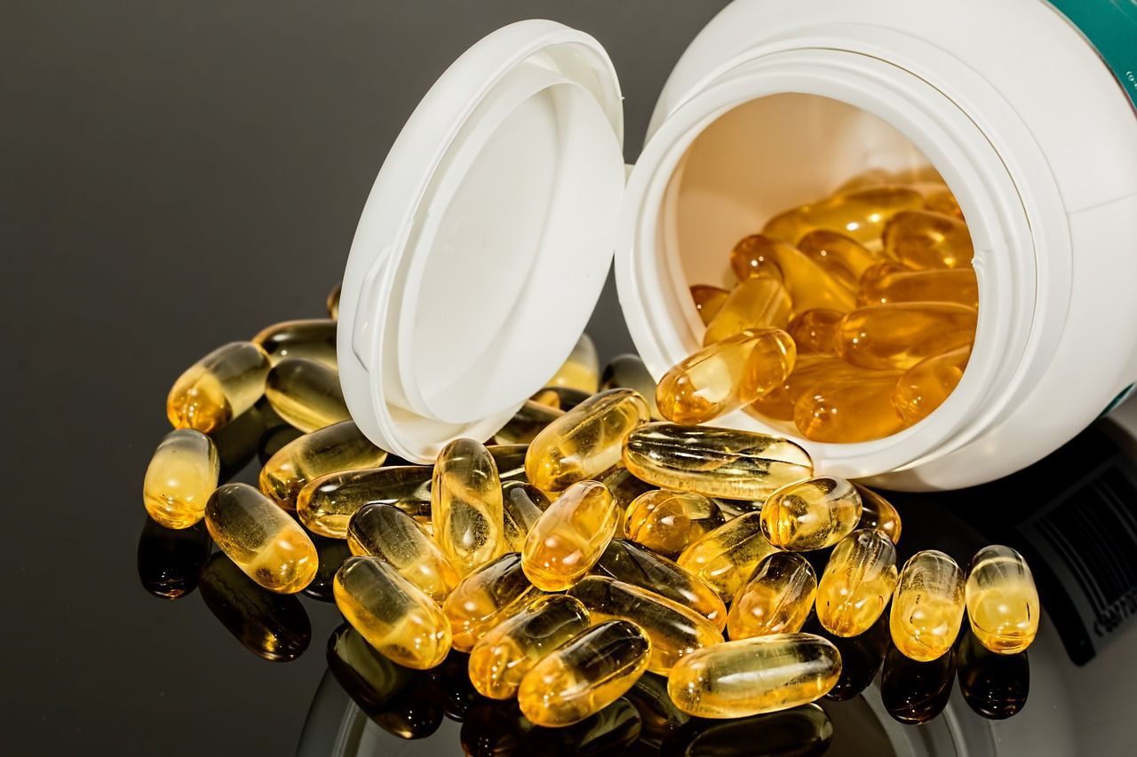 Vitamina C é bom para gripe? Farmacêutica orienta sobre suplementos no inverno