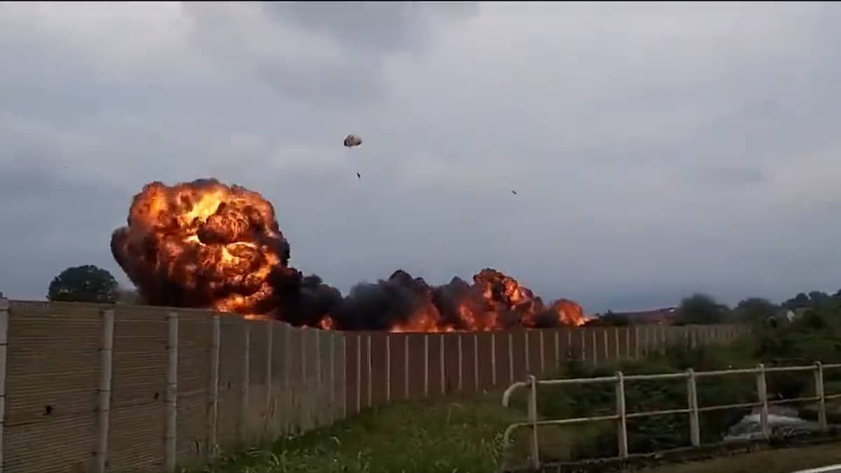 Criança morre em acidente com avião militar na Itália
