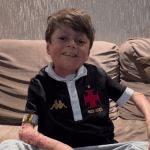 Pequeno Gui e família são assaltados na saída de São Januário