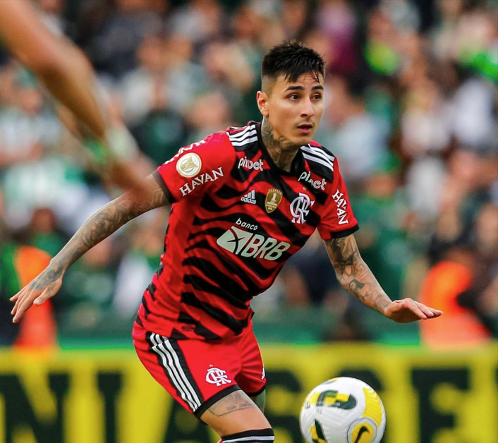 Flamengo: Pulgar é eleito melhor volante do Brasileiro, exalta Tite e mira evolução