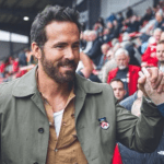 Ryan Reynolds salvou vida de esposa de jogador de clube inglês; entenda