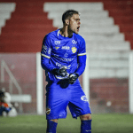 Bahia estende contrato com Dênis Júnior, e empresta goleiro a clube da Série B
