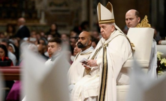 'Nossos corações estão em Belém', diz Papa Francisco sobre Natal em meio à guerra