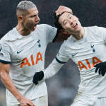 Richarlison marca, e Tottenham respira na Premier League; Arsenal é derrotado