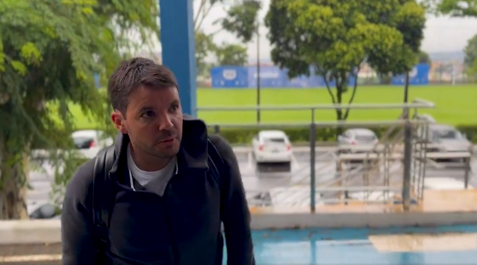 Larcamón diz qual estilo de jogo Cruzeiro terá em 2024 e projeta 'gerar emoções'