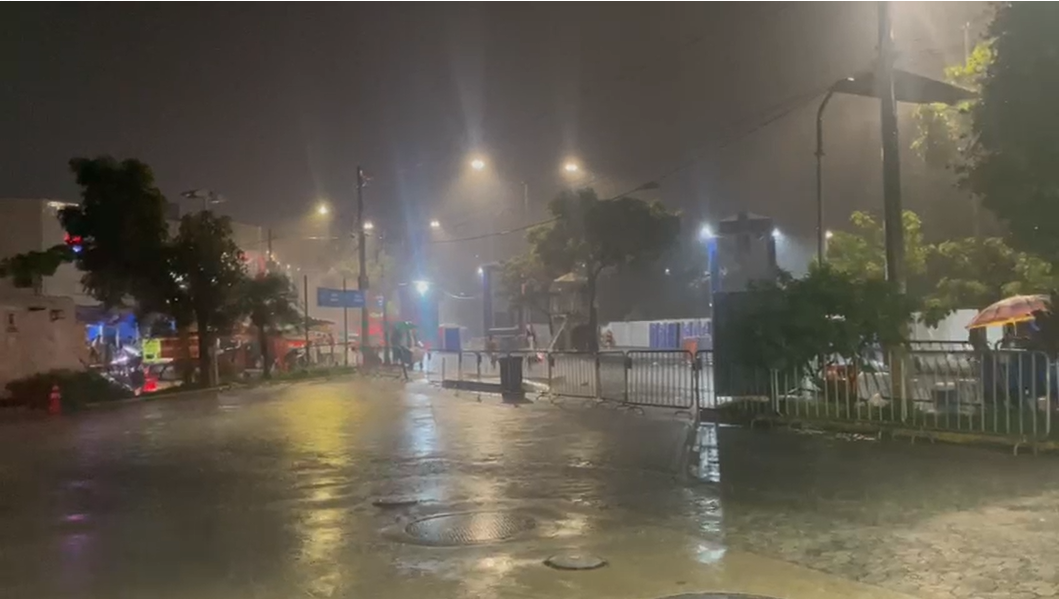 BH tem chuva nesta noite de domingo (14) e Defesa Civil reforça alerta