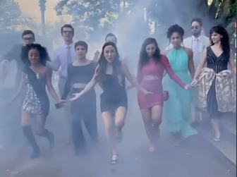 Tatá Werneck mostra bastidores da novela ‘Terra e Paixão’; veja o vídeo
