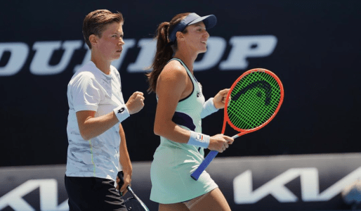 Luisa Stefani vence e avança às quartas do Australian Open