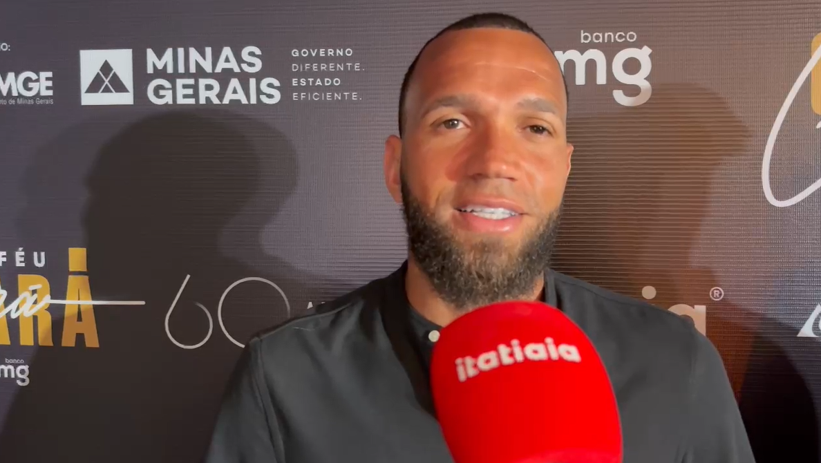 Troféu Guará Bmg: Everson, do Atlético, celebra 'defesas épicas' em 2023 e premiação