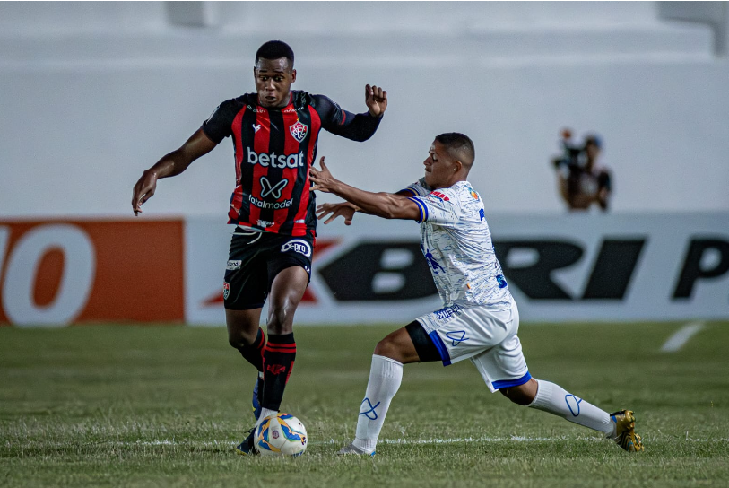 Ex-Atlético perde pênalti, e Vitória só empata com o Jacobina pelo Baianão