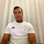 Vai renovar? Marlon comenta situação contratual no Cruzeiro