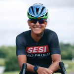 'Logo estarei de volta', promete triatleta Luisa Baptista em primeira aparição após atropelamento