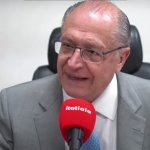 Alckmin descarta possibilidade de nova edição de programa para baratear carros e afirma que o governo investirá em incentivos para veículos sustentáveis