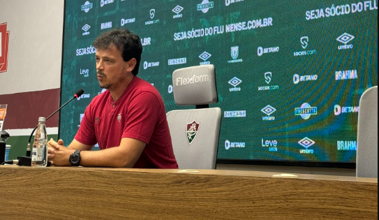 Diniz se desculpa após 'tom agressivo' em entrevista no Fluminense