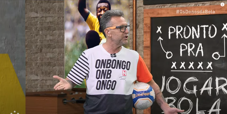 Neto cobra posicionamento de astros da Seleção em casos Daniel Alves e Robinho