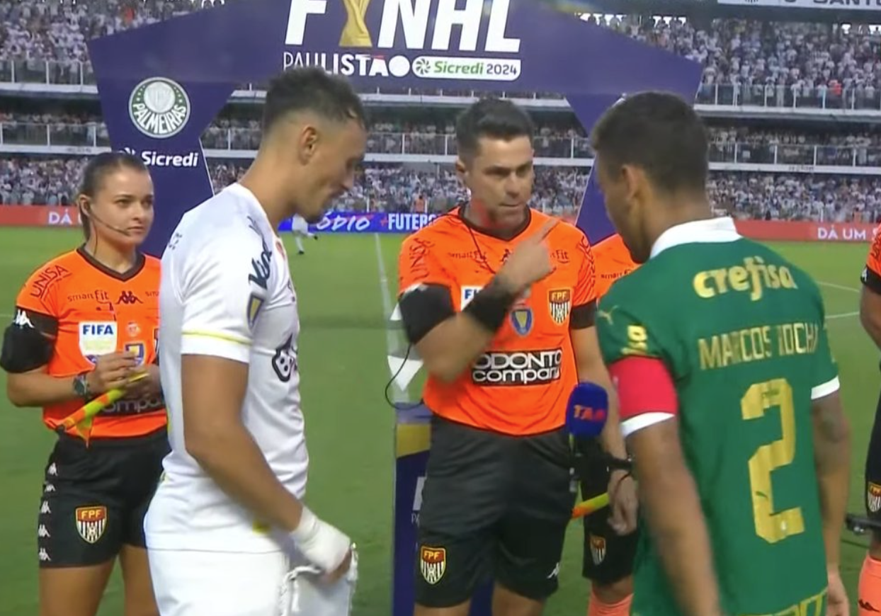 Ex-Atlético, Marcos Rocha volta a negar azul em cara ou coroa; assista