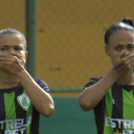 América x Atlético: clássico tem protesto das atletas contra a violência sexual