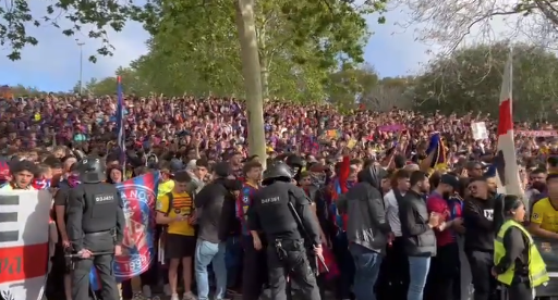 Torcida do Barcelona canta 'Vinicius, morra' antes de decisão na Champions
