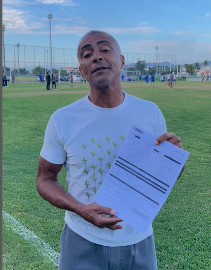 Romário é inscrito pelo América para disputar a segunda divisão do Carioca