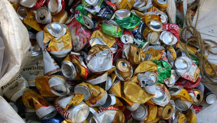 Associação de Catadores de Material Reciclável de Antônio Pereira promove evento sobre reciclagem
