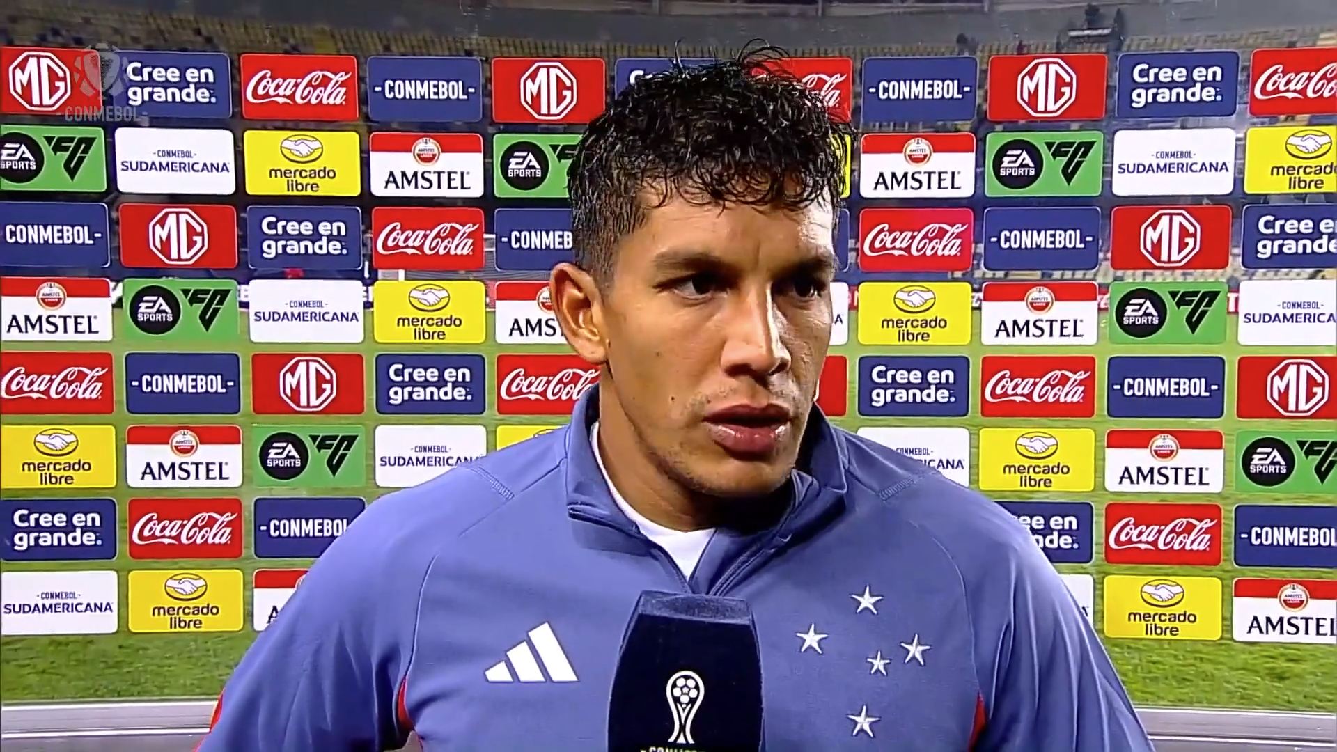 Romero, do Cruzeiro, faz cobrança após empate com Unión La Calera