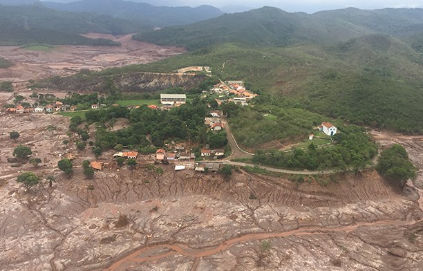 Manifestação de atingidos da barragem do fundão ocorre hoje (24/4) em Belo Horizonte