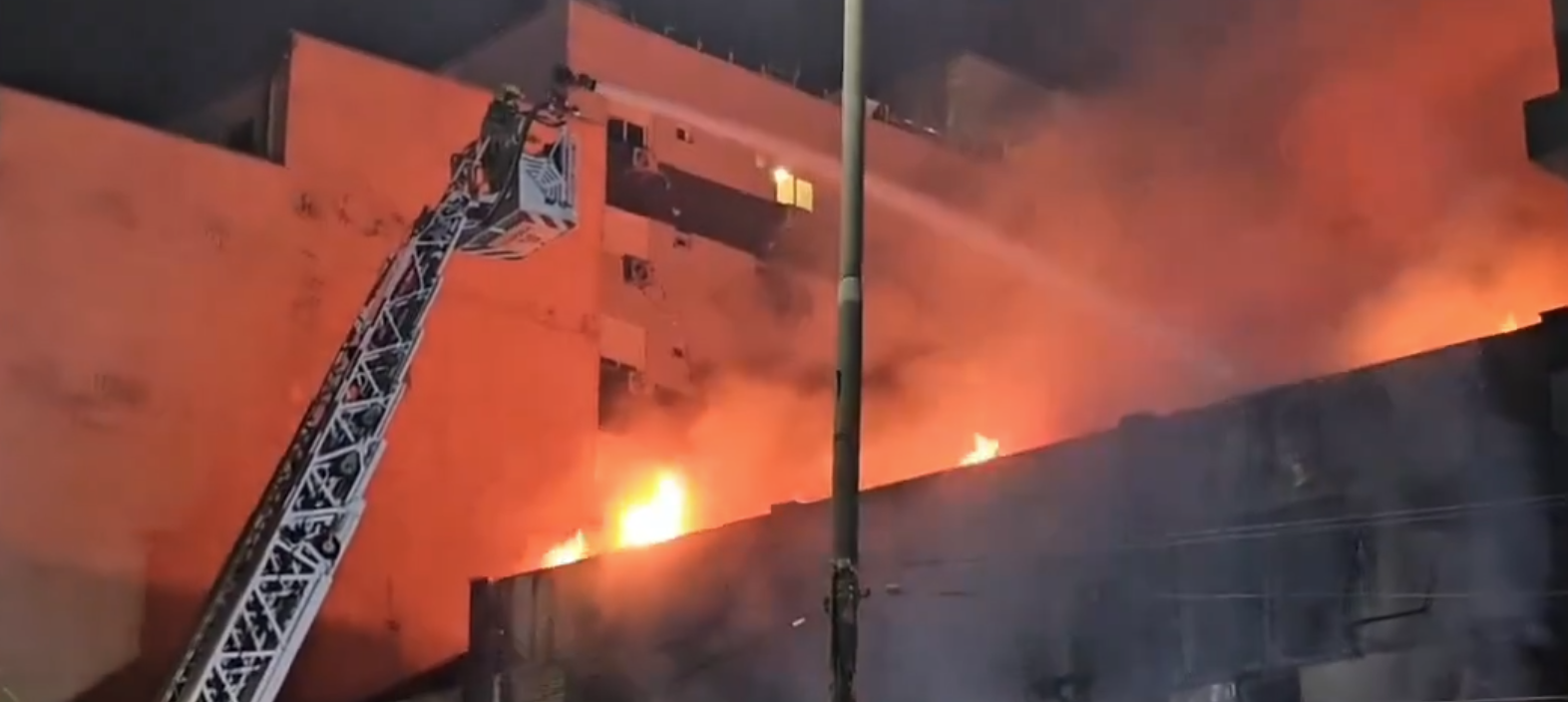 Incêndio em pensão de Porto Alegre pode ter sido criminoso, diz Defesa Civil