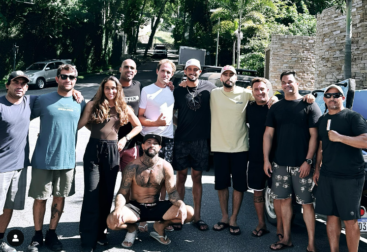 Surfistas de ondas grandes vão para o RS ajudar no resgate de pessoas