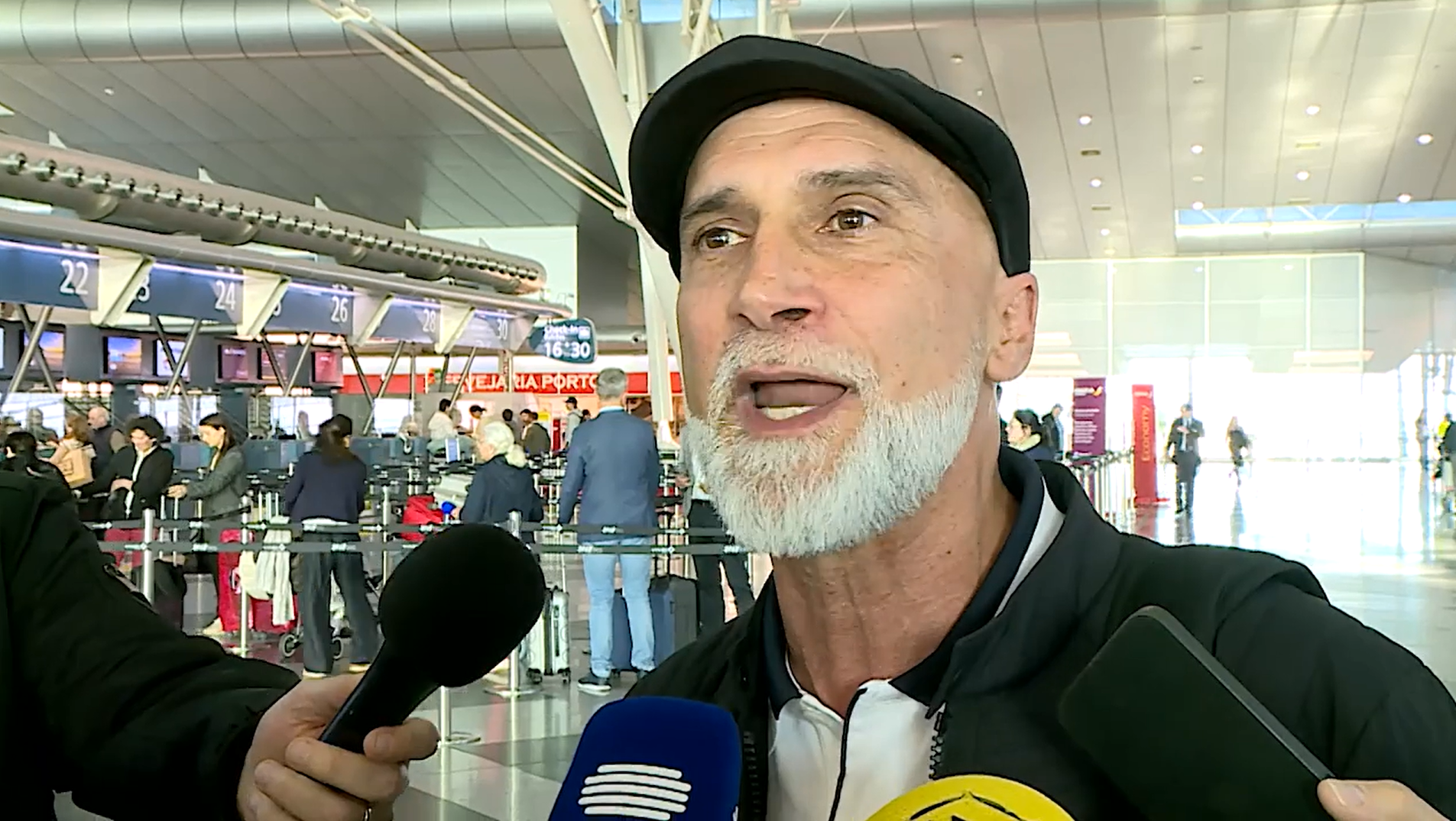 Novo técnico do Vasco fala sobre possível contratação de Philippe Coutinho