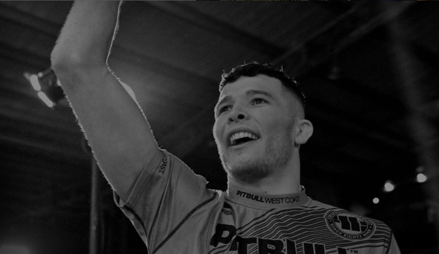 Promessa do MMA, lutador morre aos 26 anos e recebe homenagem