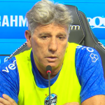 Renato Gaúcho, do Grêmio, se emociona ao falar sobre tragédia no RS: 'É difícil'