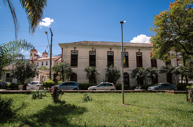 Prefeitura de Ouro Preto e Universidade de Alfenas ampliam serviços médicos em Cachoeira do Campo