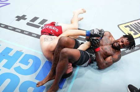 UFC 302: lutador quebra braço de rival e recebe mais de R$ 260 mil em bônus; veja vídeo