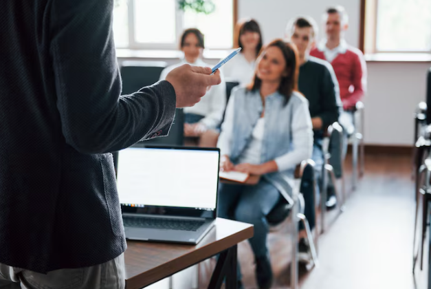 Cursos presenciais profissionalizantes são ofertados em Ouro Preto