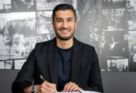 Borussia anuncia técnico Sahin, cria da base e ex-gandula do clube