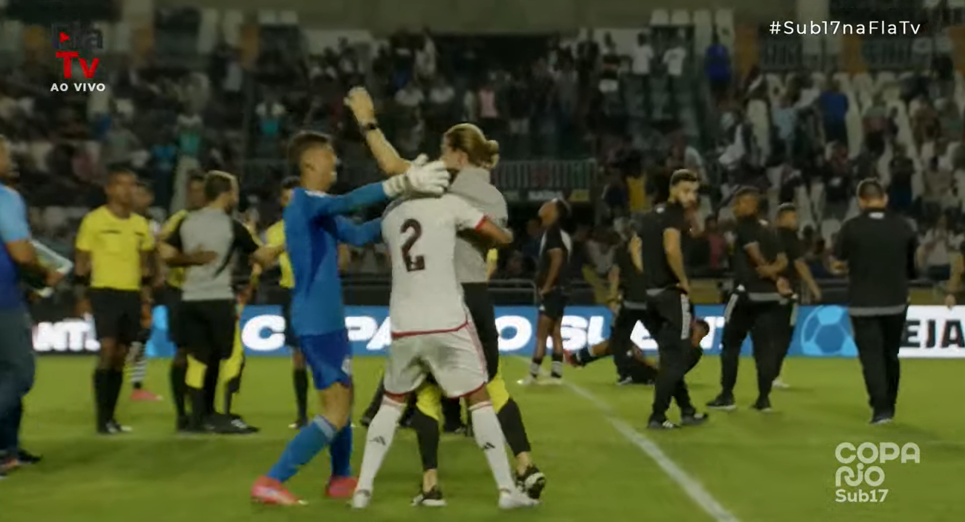 Copa Rio Sub-17: Flamengo vence o Vasco nos pênaltis e é campeão com Filipe Luís