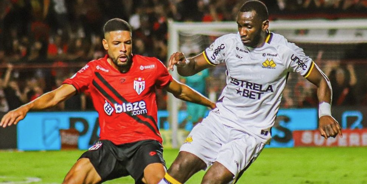 Criciúma vira no fim, ‘respira’ no Brasileiro e deixa Atlético-GO na beira do Z4