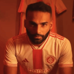 Internacional divulga nova camisa 2 para temporada 2024; veja imagens