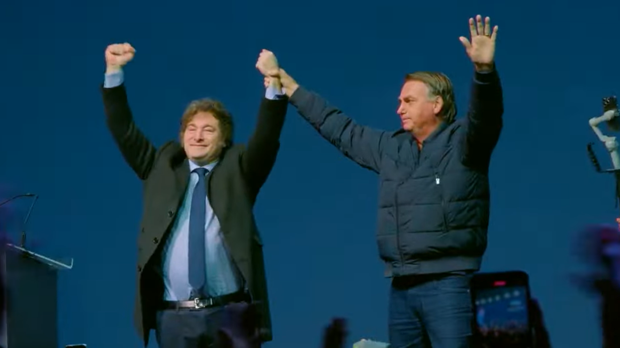 Defesa de Bolsonaro pede visita de Milei em prisão domiciliar