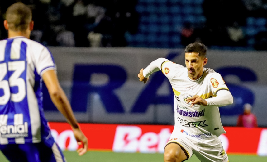 Ex-Cruzeiro marca, Novorizontino vence Avaí e ajuda América na Série B