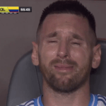 Messi se machuca na final da Copa América, chora copiosamente e é ovacionado
