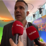 Diretor do Atlético confirma indicação de Milito e comenta chance de contratar argentino