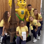 Equipe brasileira de ginástica olímpica chega a Paris