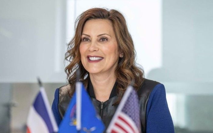 Gretchen Whitmer é a atual governadora de Michigan