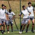 Atlético encaminha empréstimo de zagueiro ao São Paulo; veja detalhes