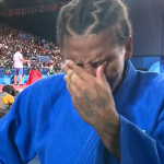 Rafaela Silva chora após ficar fora do pódio em Paris: 'Trabalhei muito por essa medalha'