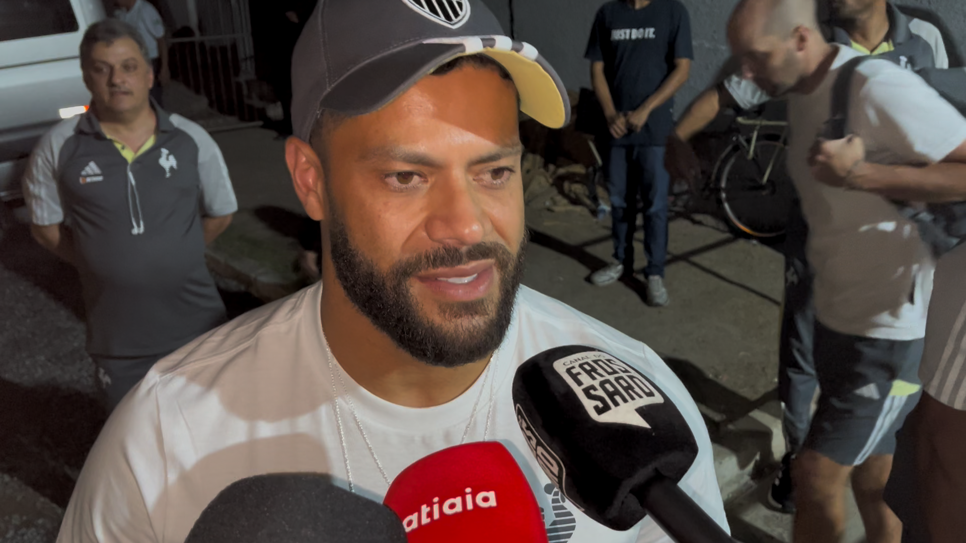 Hulk, do Atlético, comenta lesão e manda recado sobre retorno
