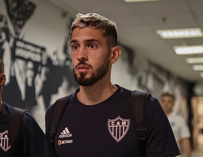 Atlético encaminha venda de jovem atacante a clube europeu