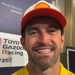Piloto da Stock Car revela como se hidrata e faz xixi durante corridas