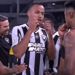 Bruno Henrique diz que foi agredido por Gatito: 'Soco pelas costas de um covarde'